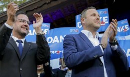 奥地利大选结果显示，反移民政党高居榜首