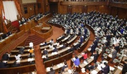 日本颁布13.9-T-日元额外预算