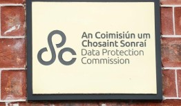 爱尔兰监管机构欢迎暂停处理人工智能培训的X个职位