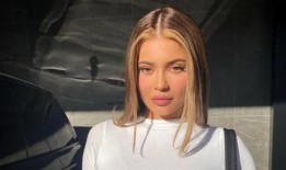 在第一次辩论中，拜登在特朗普的一连串谎言下表现参差不齐