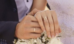 跨越国界的爱情：马来西亚女性涌向泰国南部，寻求被禁止的结合