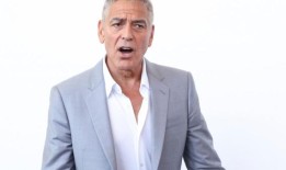 乔治·克鲁尼和朱莉安娜·玛格丽丝仍然使用急诊室的名字