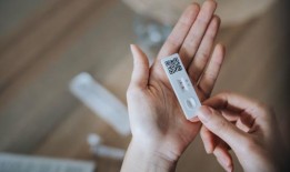 2024年MTV音乐录影带大奖红毯：看到所有最好的造型