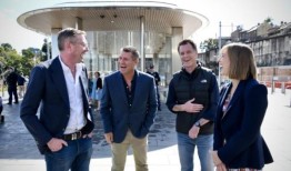 “还有别的事”：Berejiklian没有出席前总理庆祝地铁的活动