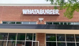 塔斯卡卢萨的Whataburger：为什么招牌上没有橙色？