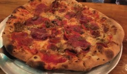 阿拉巴马州最好的披萨：读者告诉我们哪里搞错了