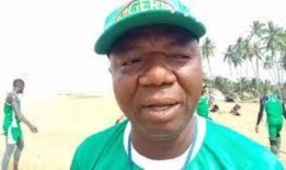 排球教练发誓要赢得银牌