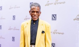 安德鲁·德·希尔兹、杰恩·胡蒂谢尔等将在2023年戏剧名人堂颁奖典礼上担任主持人