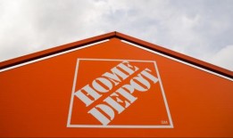 家得宝员工涉嫌在加州挪用120万美元现金