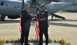 美国向马来西亚移交三架CN235海上侦察机