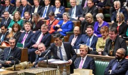 前大臣警告英国首相在移民问题上要更强硬，否则将在民意调查中惨败