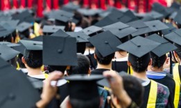 调查：2023年毕业生在离校6个月后找到工作的人数减少，但工资中位数略有上升