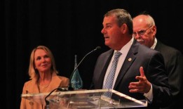 阿拉巴马州官员获得支持海岸保护的新奖项