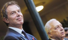 2002年，英国警告以色列军队“失控”