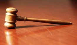 阿拉巴马州一对夫妇因虐待寄养儿童被定罪，该儿童颅骨骨折，脑出血