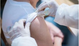 在几个州报告了麻疹病例后，马萨诸塞州医生推动接种麻疹疫苗