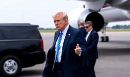 特朗普首个攻击哈里斯的主要广告打击了她的移民问题