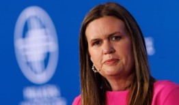 萨拉·赫卡比·桑德斯签署法案，禁止在阿肯色州强制接种疫苗