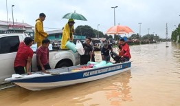 超过25000人被迫逃离家园
