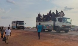 准军事部队袭击了苏丹中部一个军事控制下的城市，开辟了一条新的战线