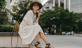 这款时尚配饰不仅适合沙滩莫希托在打折再查一下Sinsay的Renee