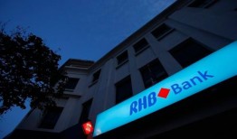 兴业银行、华侨银行向受洪水影响的客户提供援助