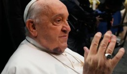 教皇方济各将在访问意大利期间会见巴勒斯坦民族权力机构主席阿巴斯