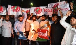 印度颁布分裂的公民法，遭到穆斯林的反对