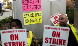 “空头承诺”：3.3万名波音工人罢工