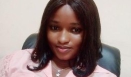 因凌晨4点50分起床为丈夫做饭而受到批评的女士，Infinix赠送最新款手机