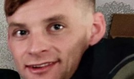 面包车被发现“严重受损”后，担心失踪司机“受伤”