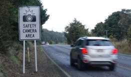 经过长达十年的社区运动，远北高速摄像机终于打开了