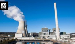 坎培拉突袭队以20-18击败勇士队，香奈儿·哈里斯-塔维塔在最后时刻失误