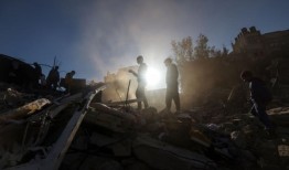 通讯中断和不断加剧的饥饿加剧了加沙地带的苦难