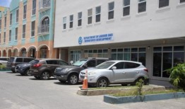 温家宝：“迁移”经济和人口增长的关键