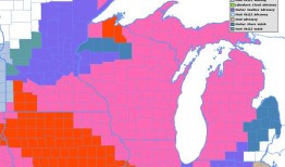 观看另一场暴风雪袭击威斯康星州南部的实时交通状况