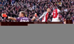 特朗普回到宾夕法尼亚州暗杀失败的地点