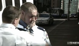 法庭告知，北岸强奸犯在陪护下再次实施了袭击，获得了1300美元的养老金