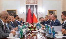 阿米尔与波兰总统举行会谈