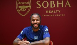 在与切尔西进行了旋风式的谈判后，阿森纳敲定了斯特林的转会