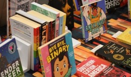 在深红色的阿拉巴马州，图书馆赢得了为孩子寻求全权限卡的家长的信任