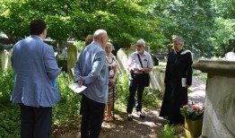 乌克兰市长称，俄罗斯对哈尔科夫发动空袭