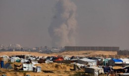 联合国表示，以色列军队阻碍了撤离车队，迫使医护人员脱光衣服