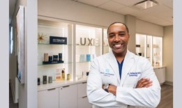 科里·哈特曼博士和皮肤健康的艺术与科学