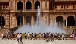 西班牙2023年的出生率是80年来最低的