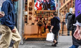 消费者在10月份减少了购物你的假期计划还安全吗？